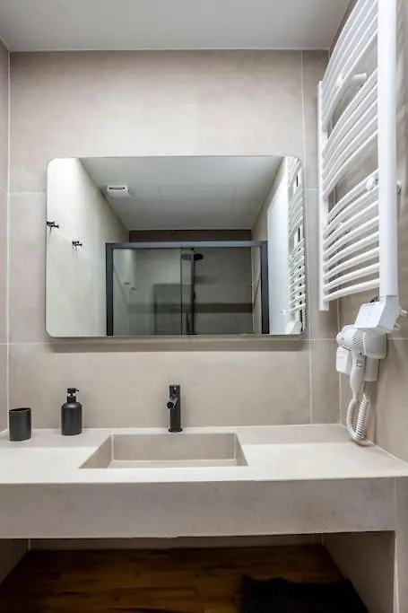 Fsn Central Lofts 301 / 3P سالونيك 0*,